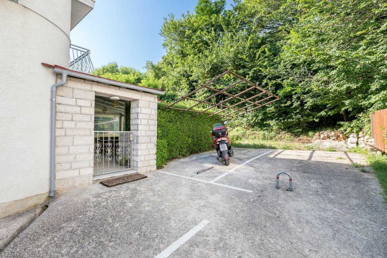 Apartment Pavic Garden Baška Kültér fotó